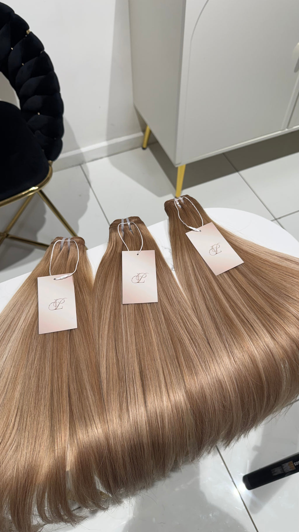 Straight Butterscotch Blonde Individual Bundle